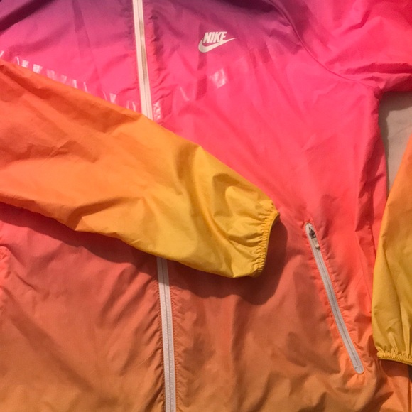 nike sunset windbreaker for sale, Off 